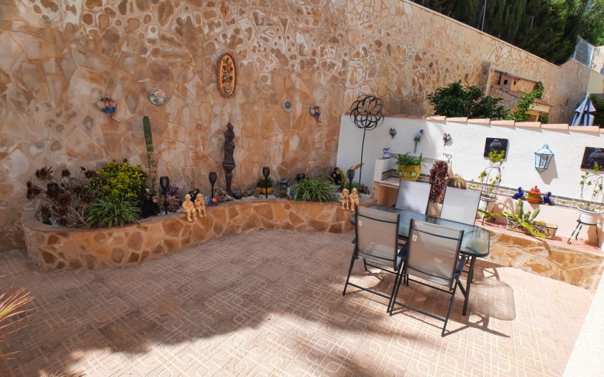 Herverkoop - Villa -
Villamartin - Costa Blanca