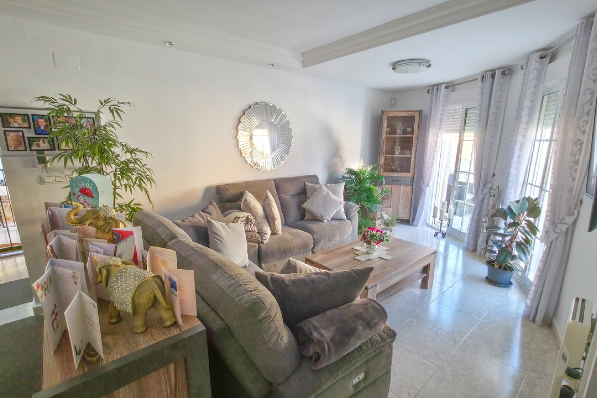 Herverkoop - Villa -
Villamartin - Costa Blanca