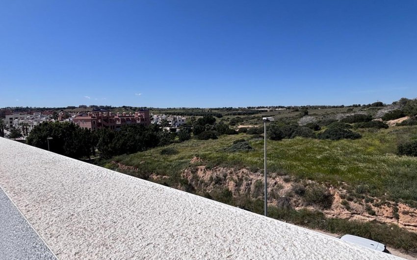 Herverkoop - Villa -
Villamartin - Costa Blanca