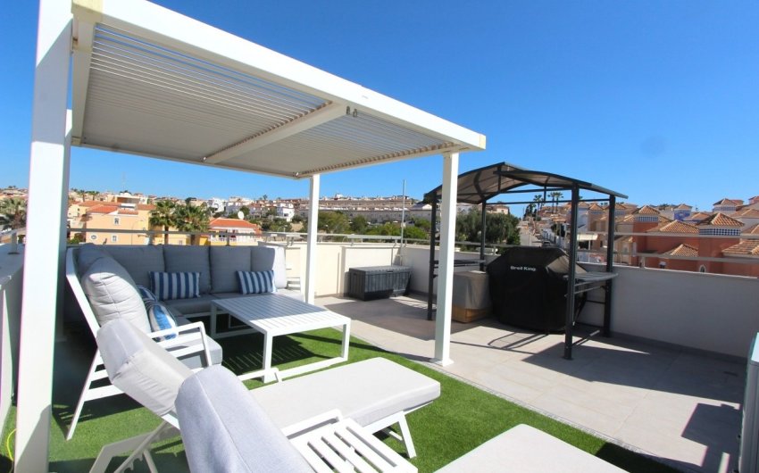 Herverkoop - Villa -
Villamartin - El Galan