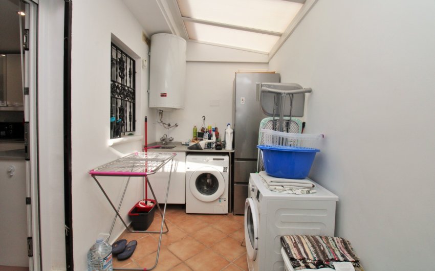 Herverkoop - Villa -
Villamartín - Los Dolses