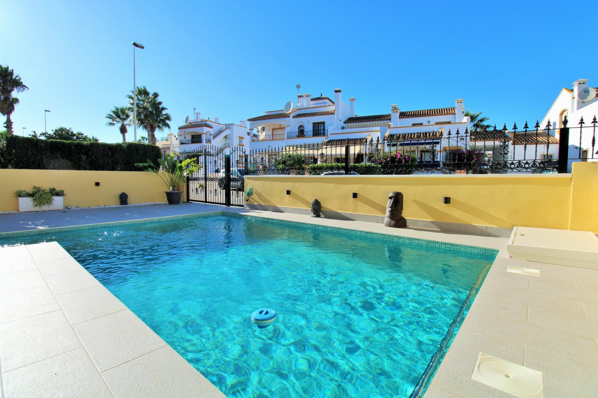 Herverkoop - Villa -
Villamartín - Los Dolses