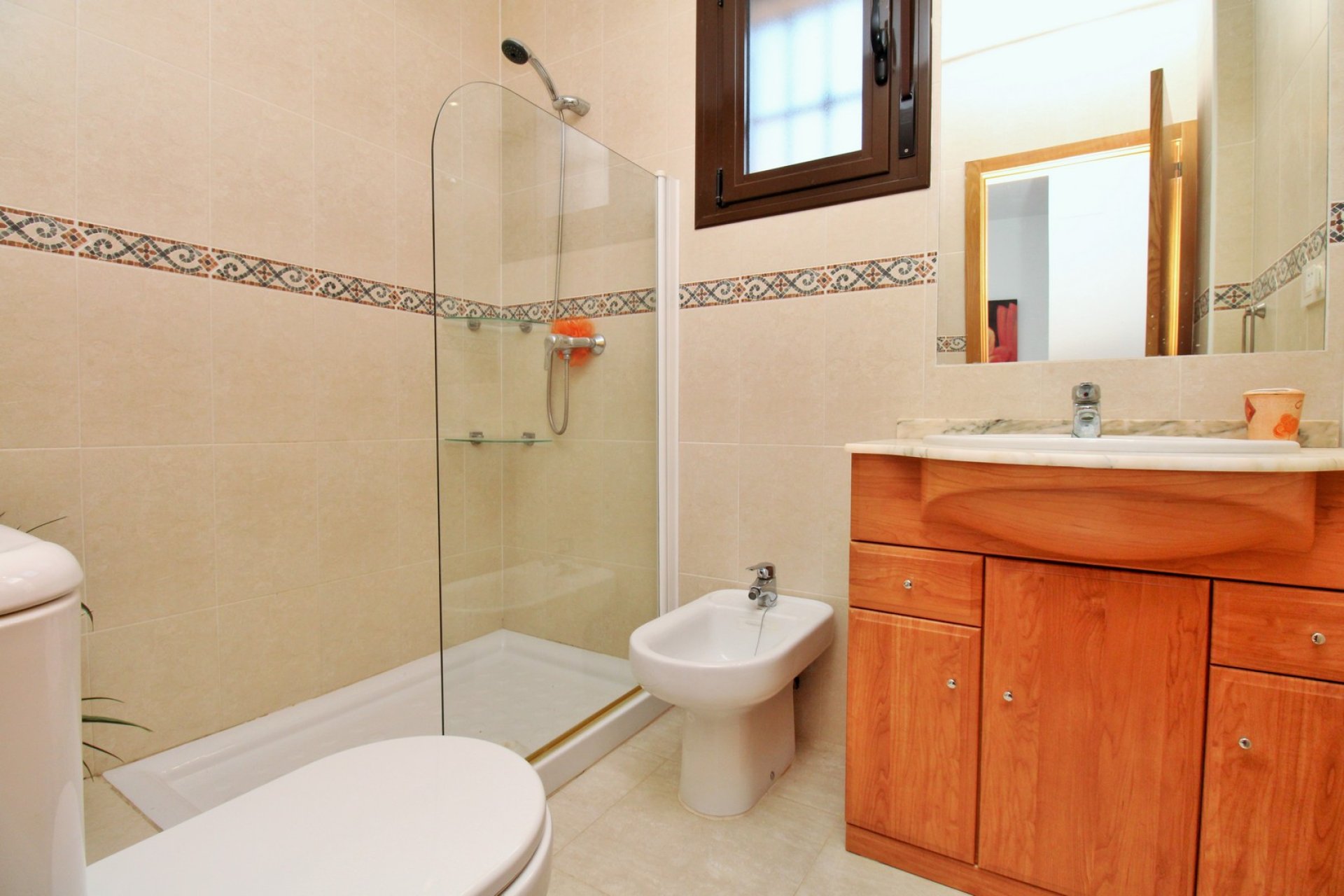 Herverkoop - Villa -
Villamartín - PAU 8