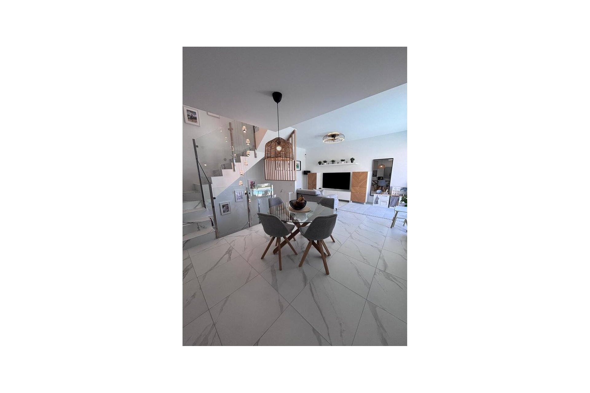 Herverkoop - Villa -
Villamartin - Pau 8