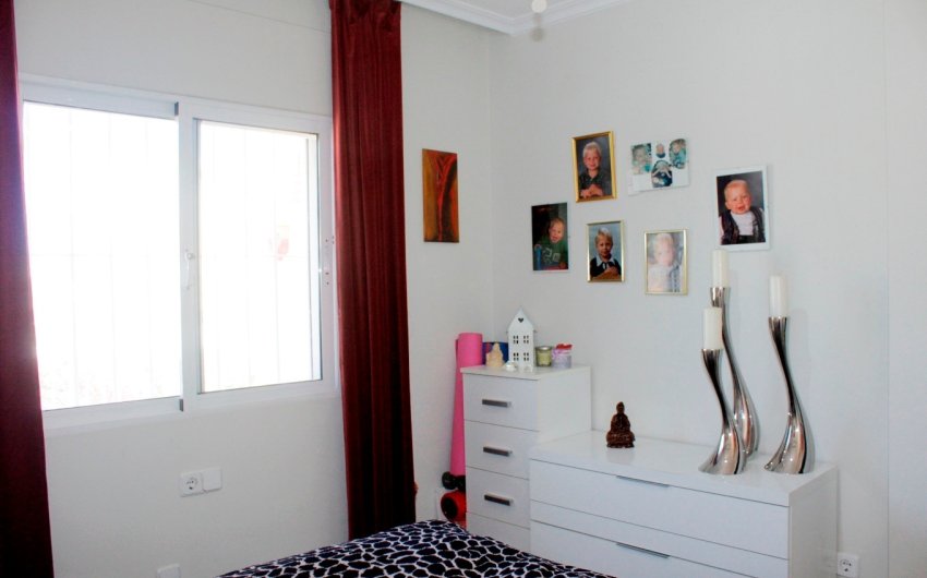 Herverkoop - Villa -
Villamartín - PAU 8