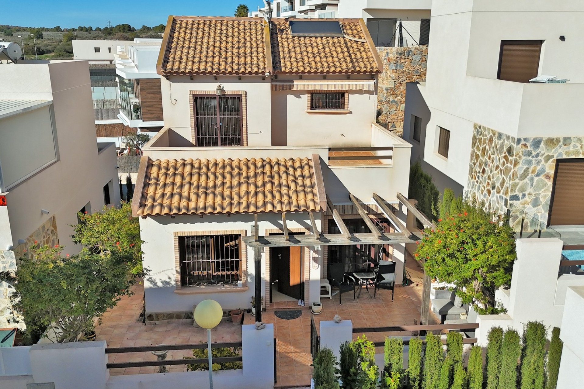 Herverkoop - Villa -
Villamartín - PAU 8