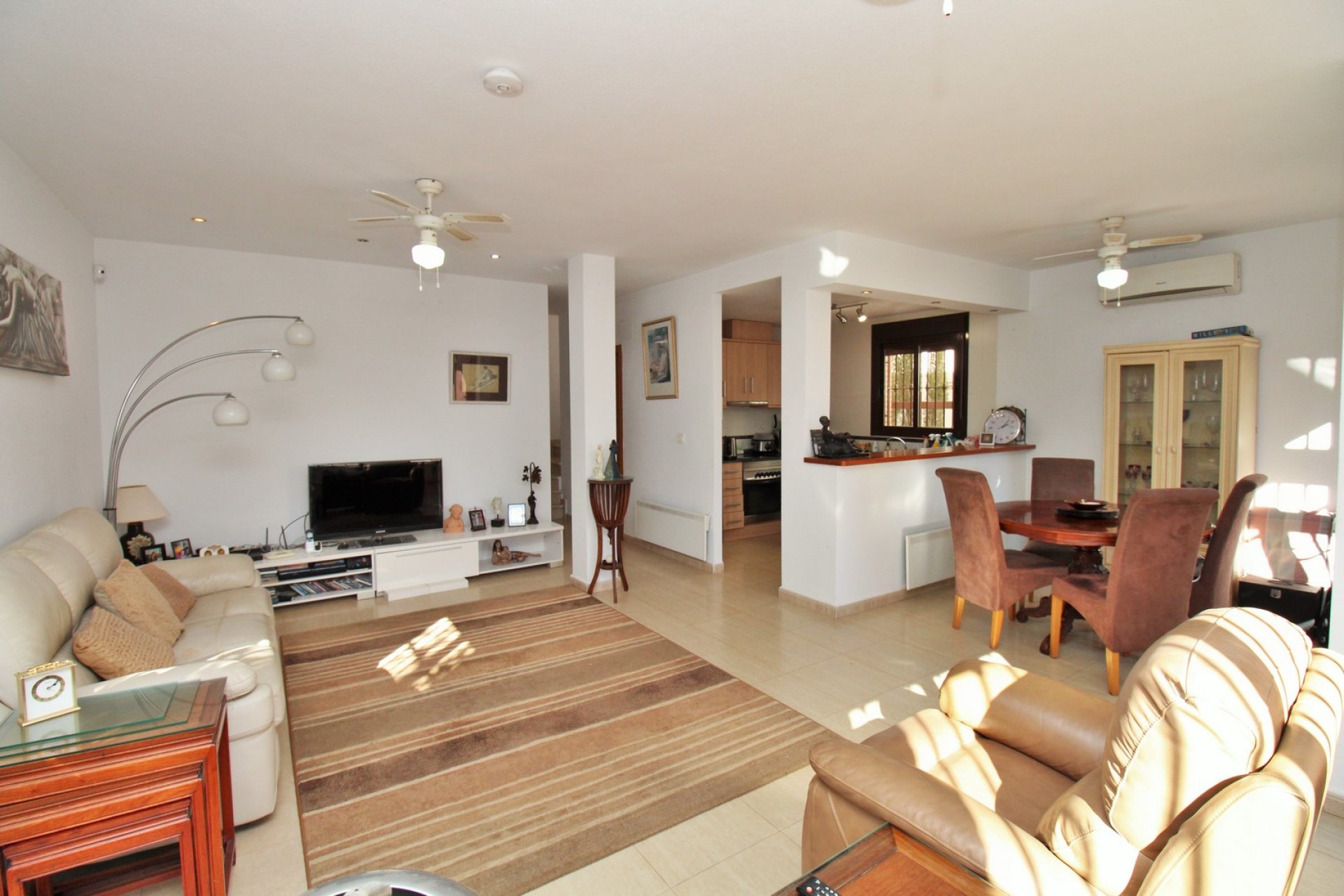 Herverkoop - Villa -
Villamartín - PAU 8