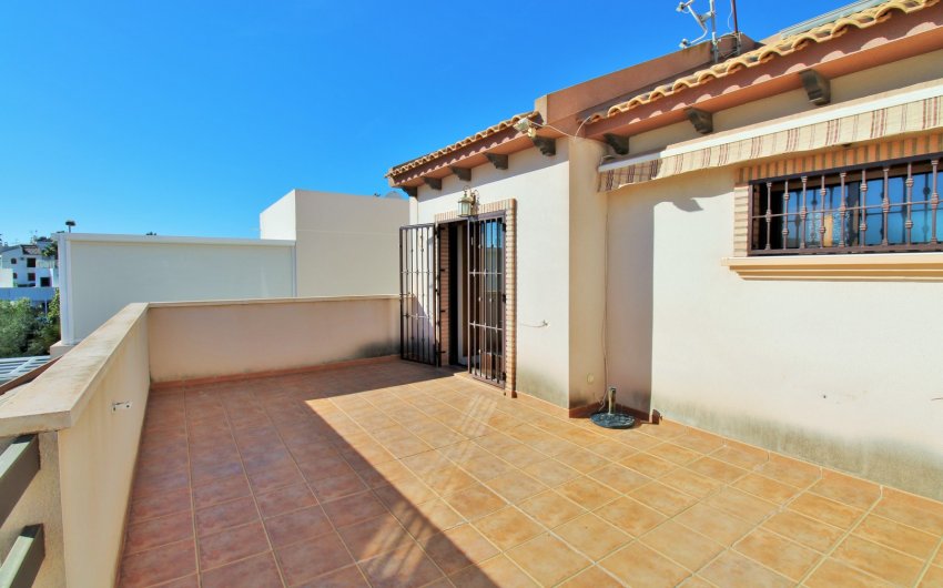 Herverkoop - Villa -
Villamartín - PAU 8