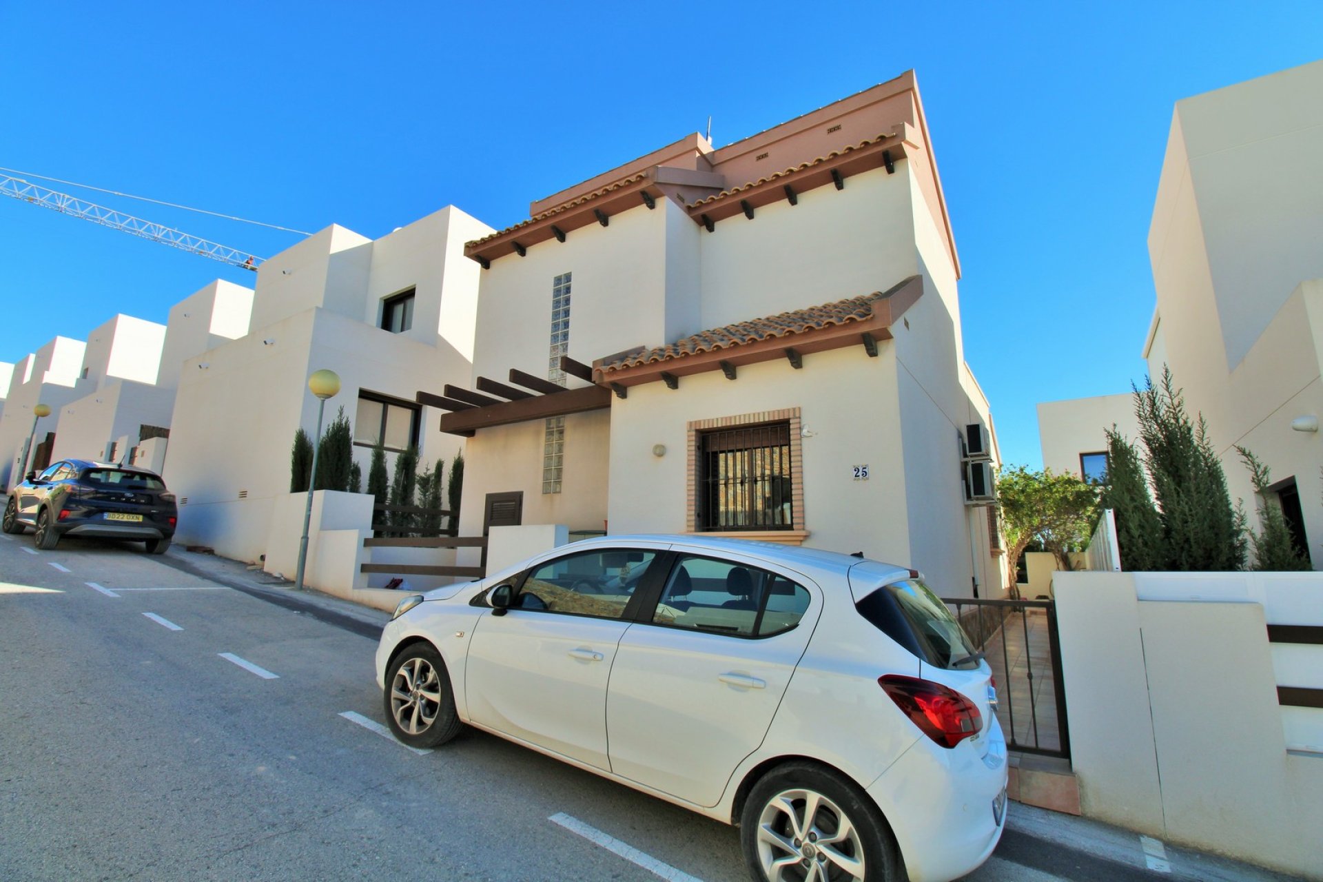 Herverkoop - Villa -
Villamartín - PAU 8