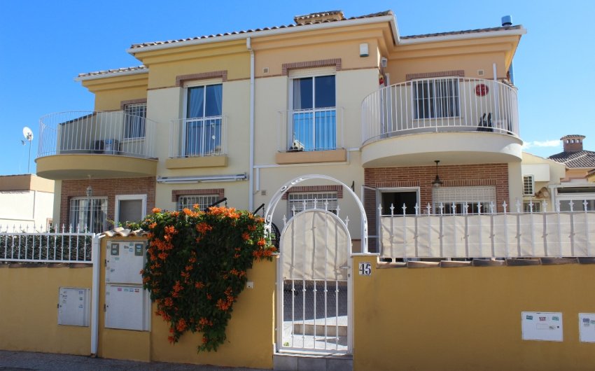 Herverkoop - Villa -
Villamartín - PAU 8