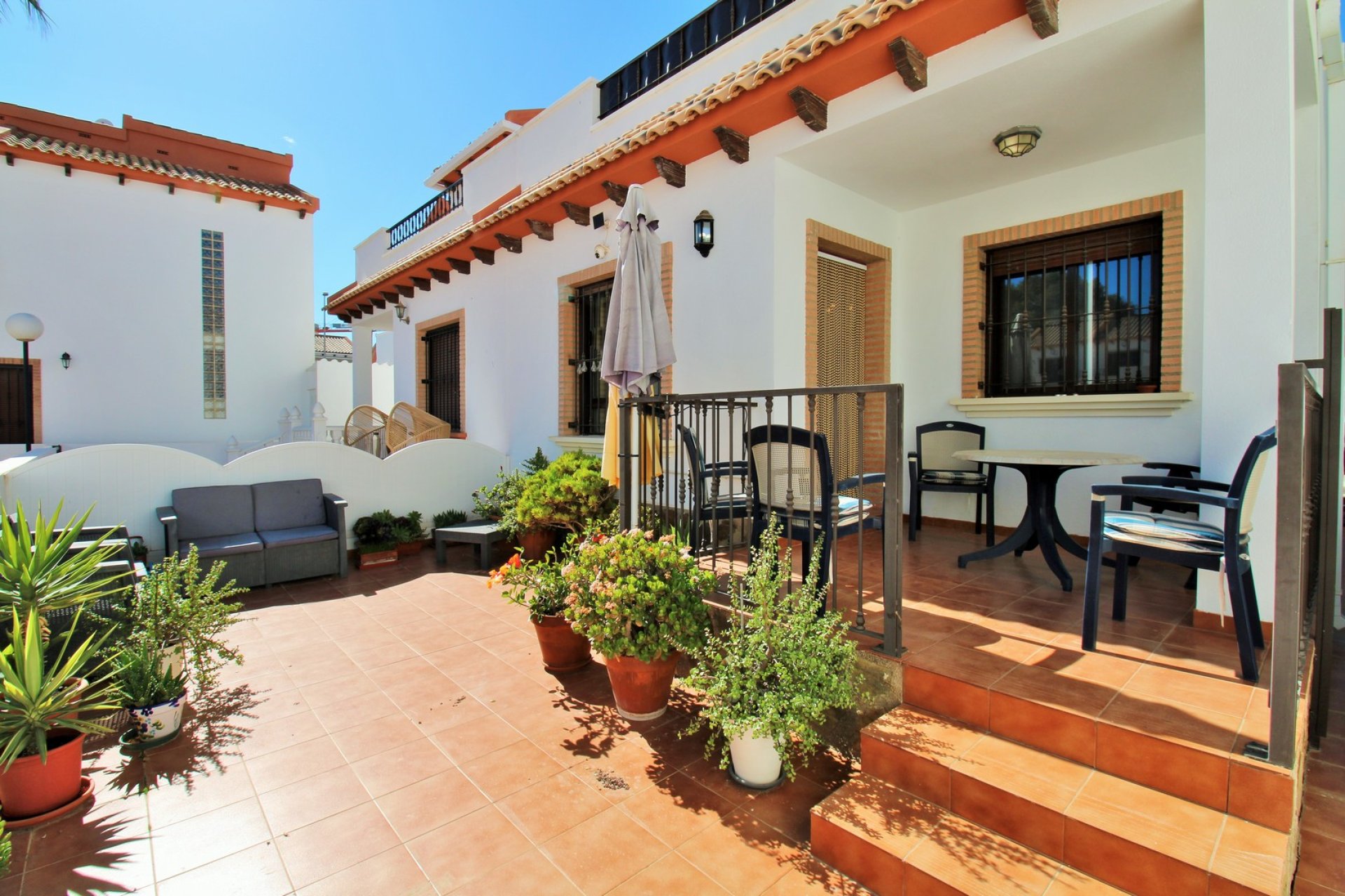 Herverkoop - Villa -
Villamartín - PAU 8