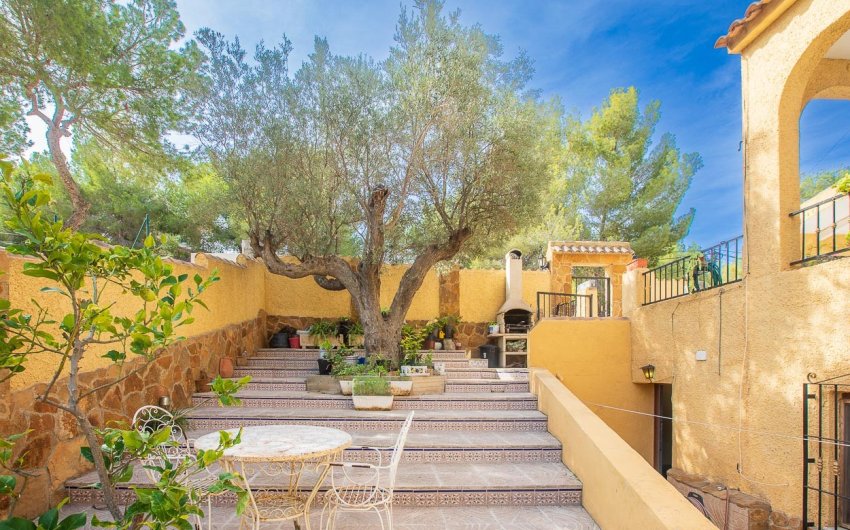 Herverkoop - Villa -
Villamartín - Res. Las Filipinas