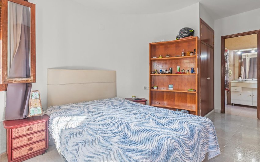 Herverkoop - Villa -
Villamartín - Res. Las Filipinas