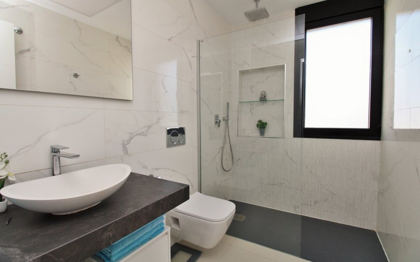 Herverkoop - Villa -
Villamartín