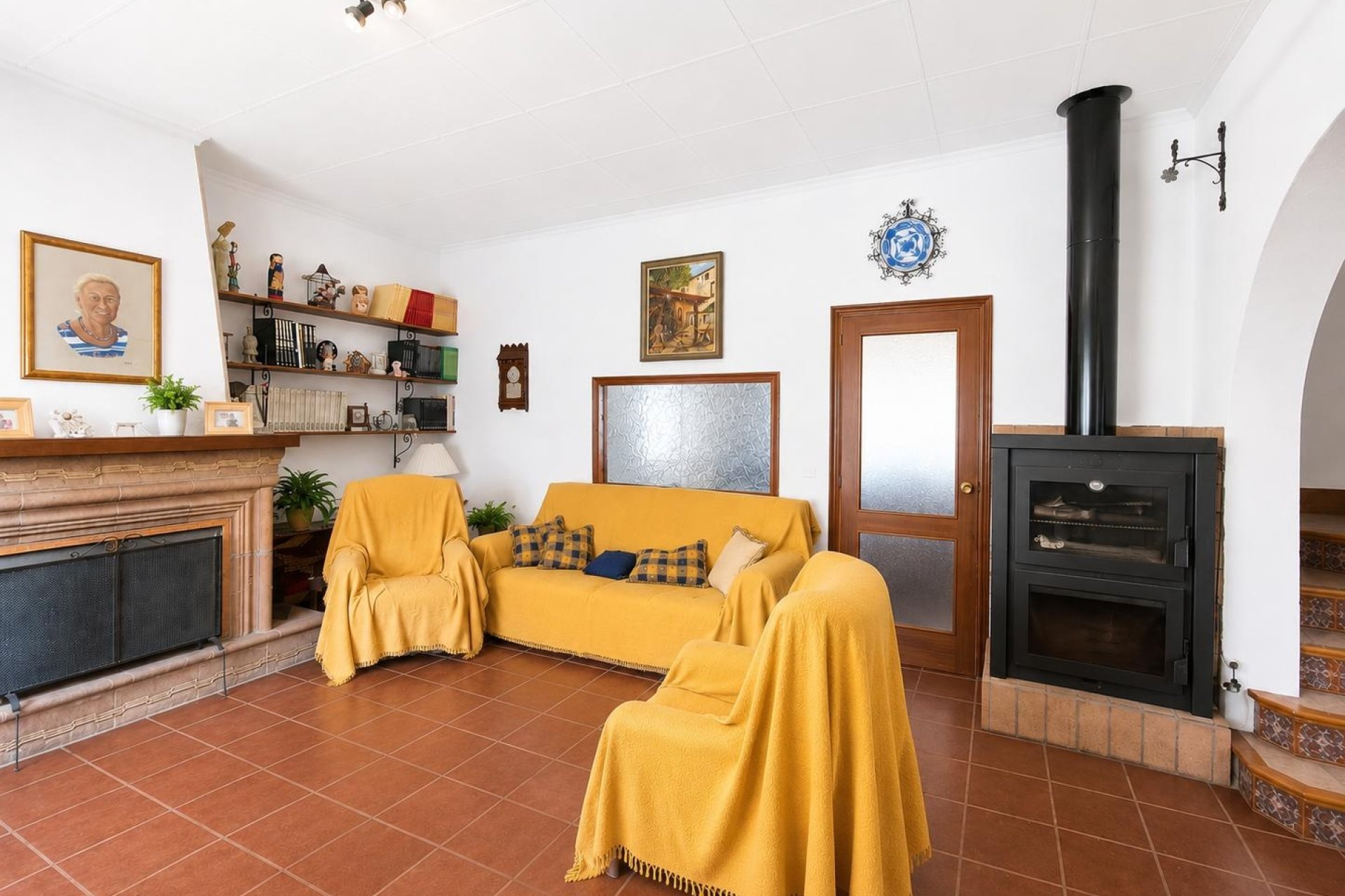 Herverkoop - Villa -
Villena - Inland