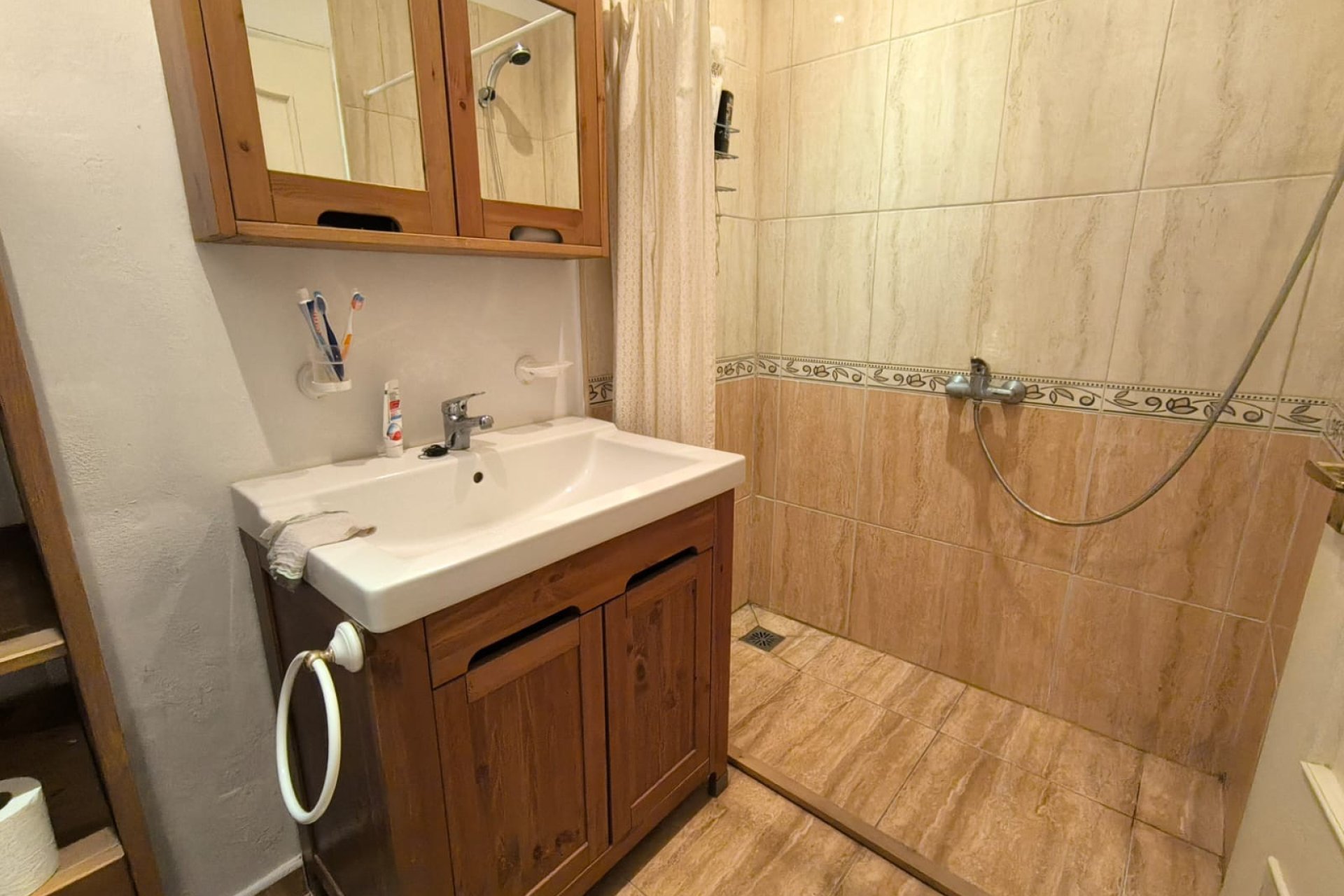 Herverkoop - Villa -
Villena - Inland