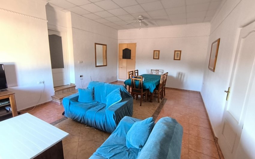 Herverkoop - Villa -
Villena - Inland