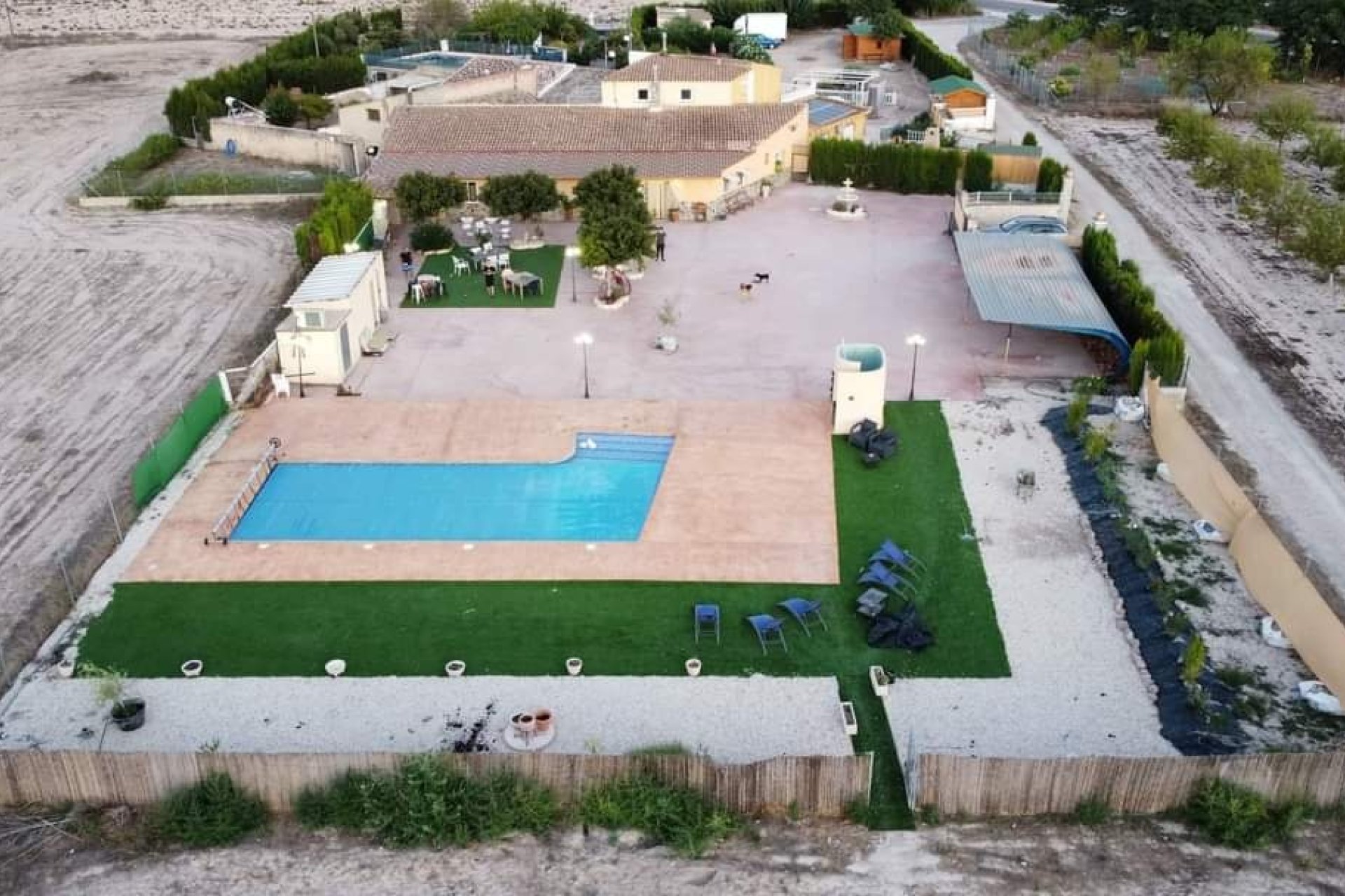 Herverkoop - Villa -
Villena - Inland