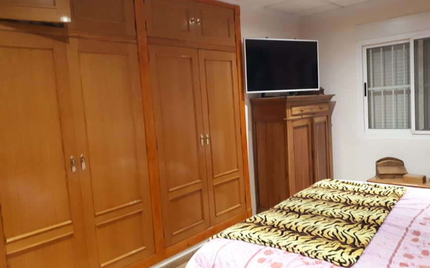 Herverkoop - Villa -
Villena - Inland