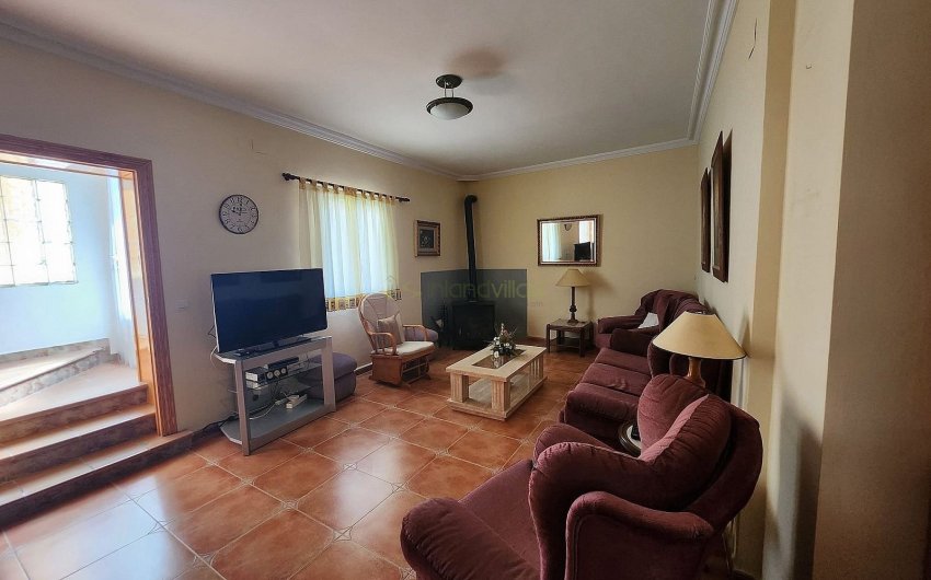 Herverkoop - Villa -
Villena