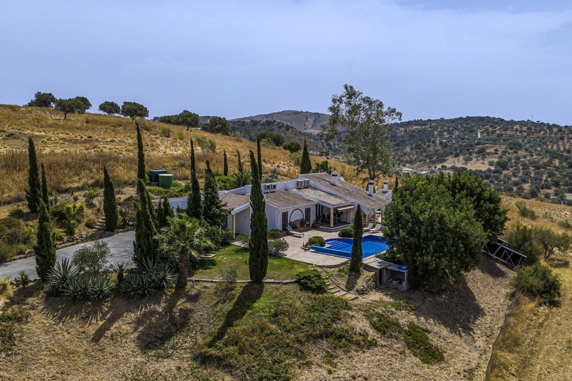 Herverkoop - Villa -
Vinuela - Inland