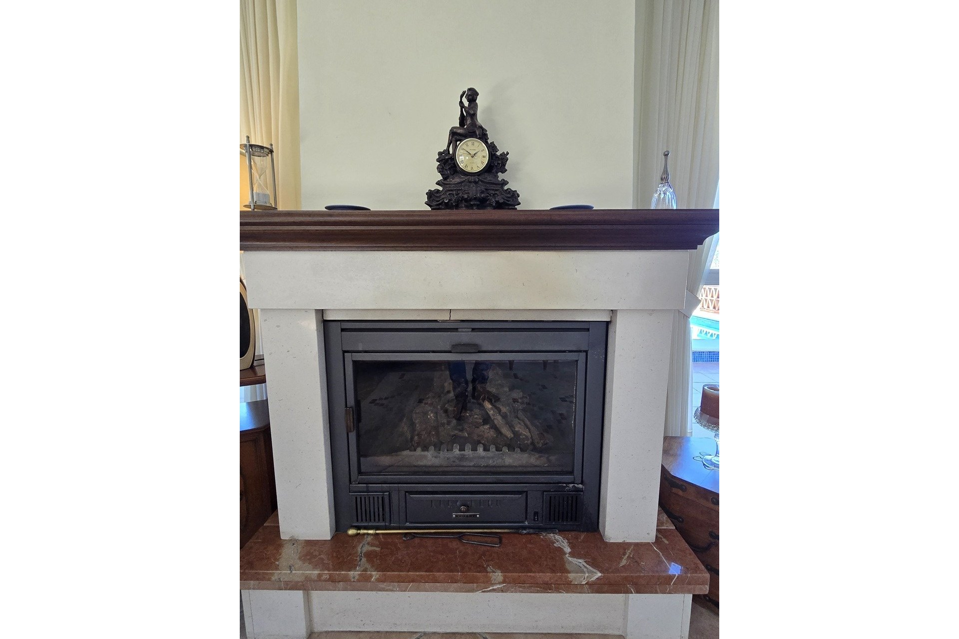 Herverkoop - Villa -
Vinuela - Inland