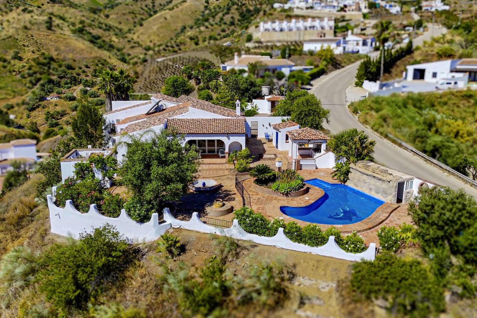 Herverkoop - Villa -
Vinuela - Inland