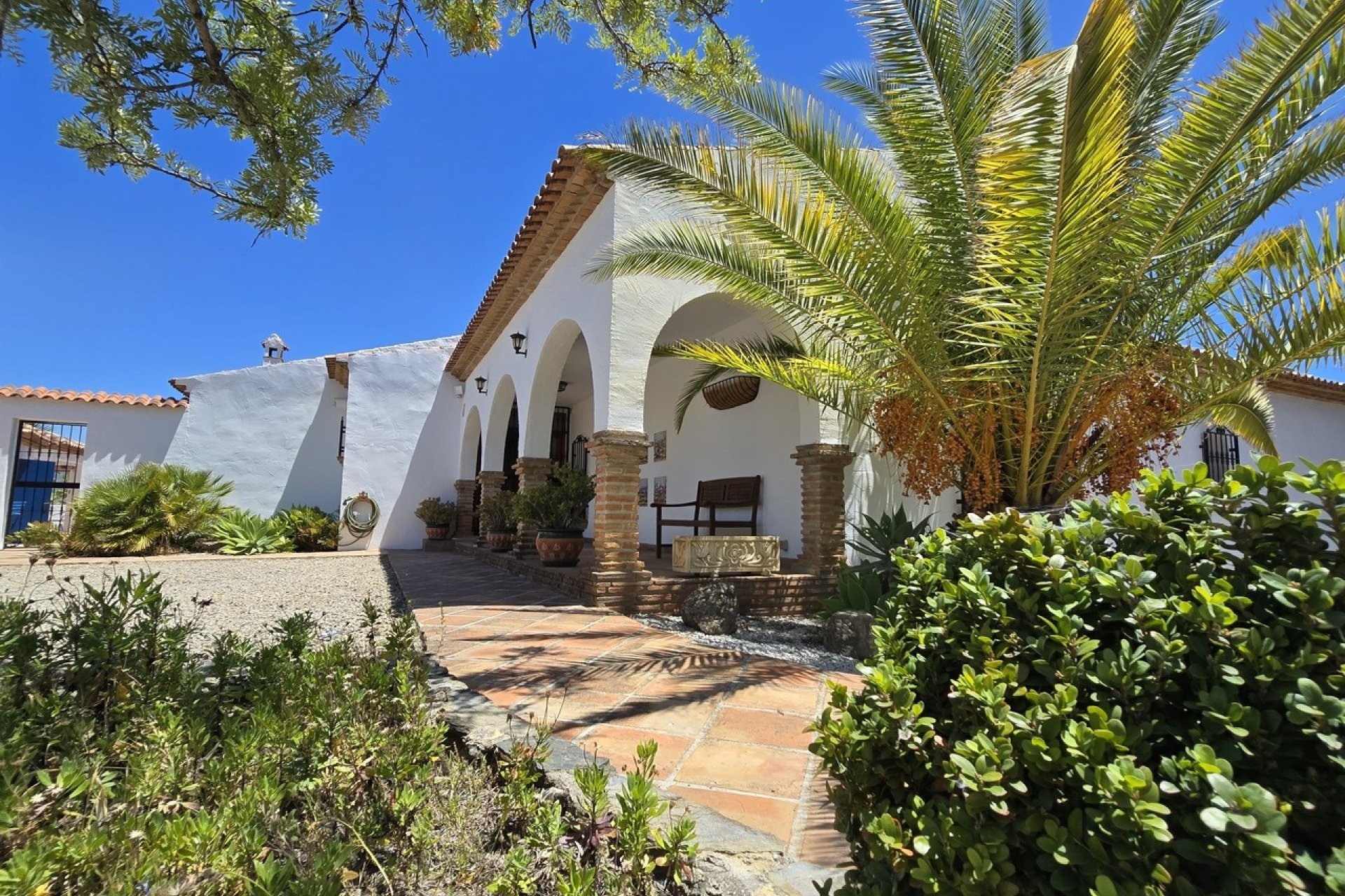 Herverkoop - Villa -
Vinuela - Inland