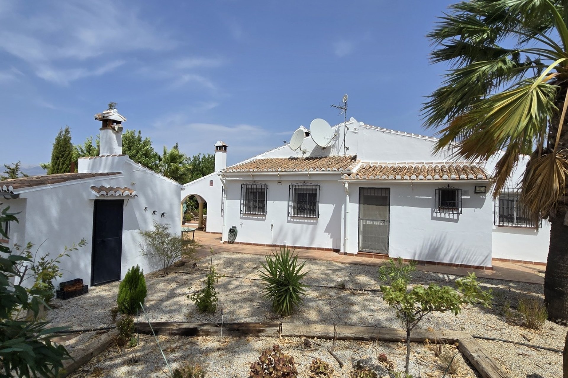 Herverkoop - Villa -
Vinuela - Inland