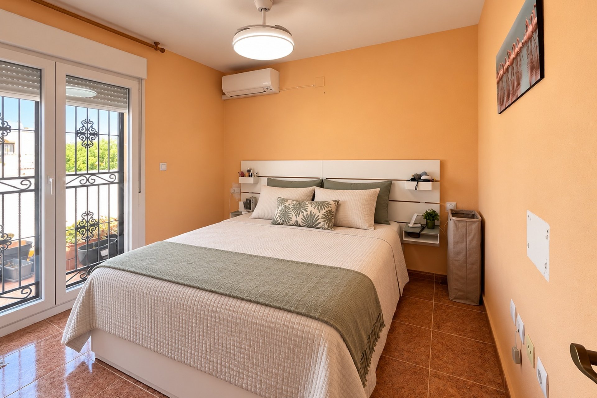 Herverkoop - Villa -
Vistabella Golf Entre Naranjos - Inland