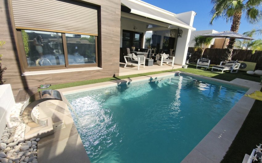 Herverkoop - Villa -
Vistabella Golf - Vistabella