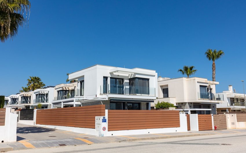 Herverkoop - Villa -
Vistabella Golf - Vistabella