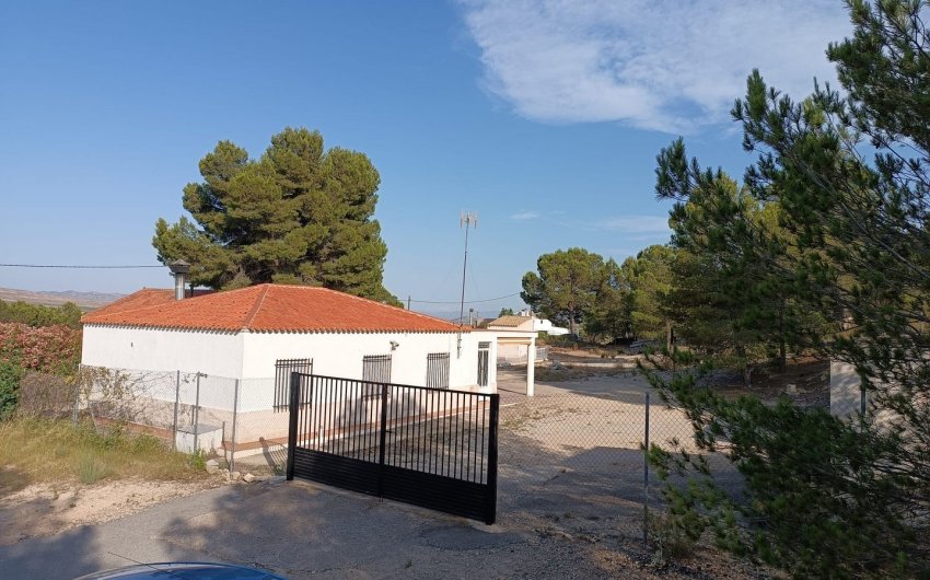 Herverkoop - Villa -
Yecla - Inland