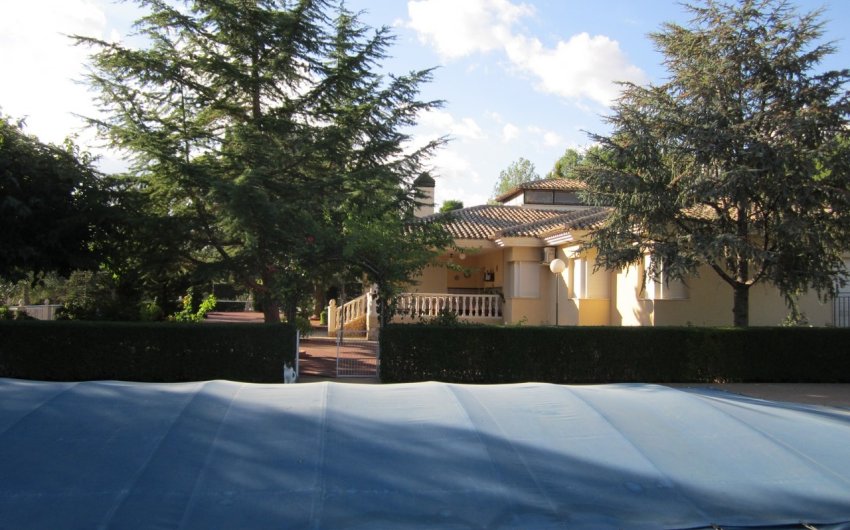 Herverkoop - Villa -
Yecla - Inland