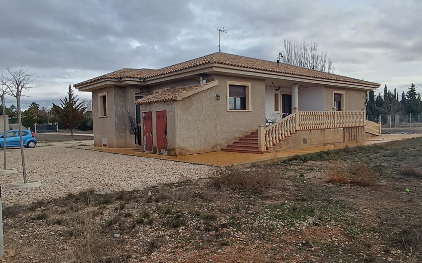 Herverkoop - Villa -
Yecla - Inland
