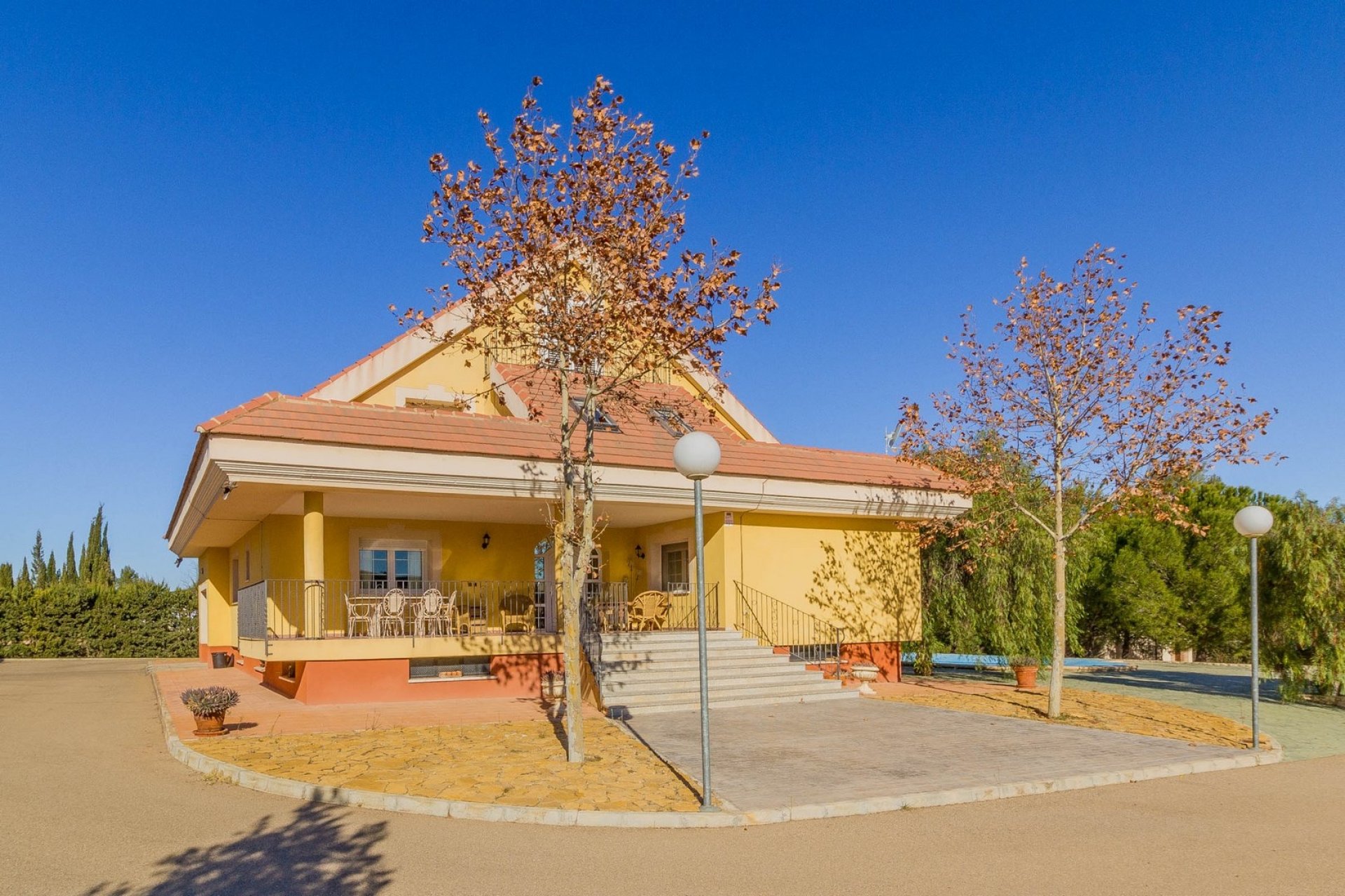 Herverkoop - Villa -
Yecla - Inland