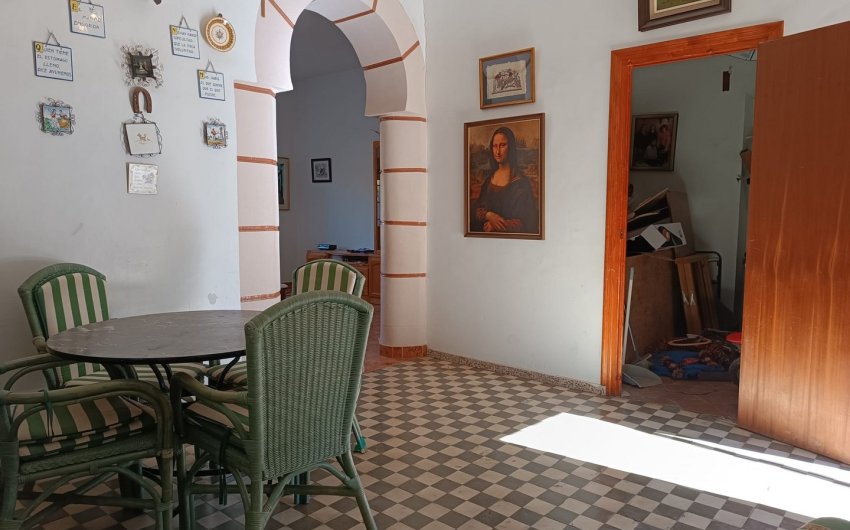 Herverkoop - Villa -
Yecla - Inland