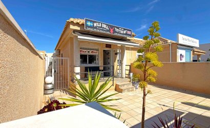 Maison de ville - Revente - Orihuela Costa -
                La Zenia