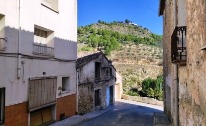 Maison de ville - Revente - Planes -
                Planes