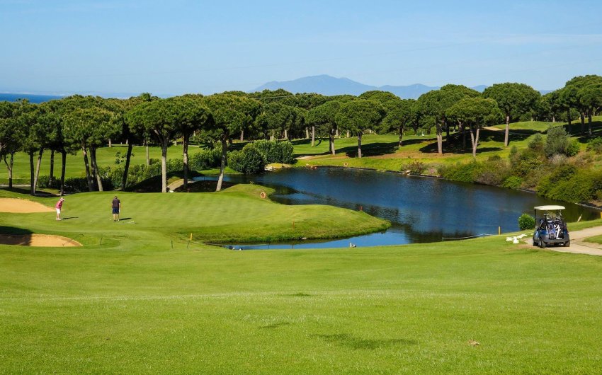 New Build - Apartment -
Marbella - Cabopino Golf