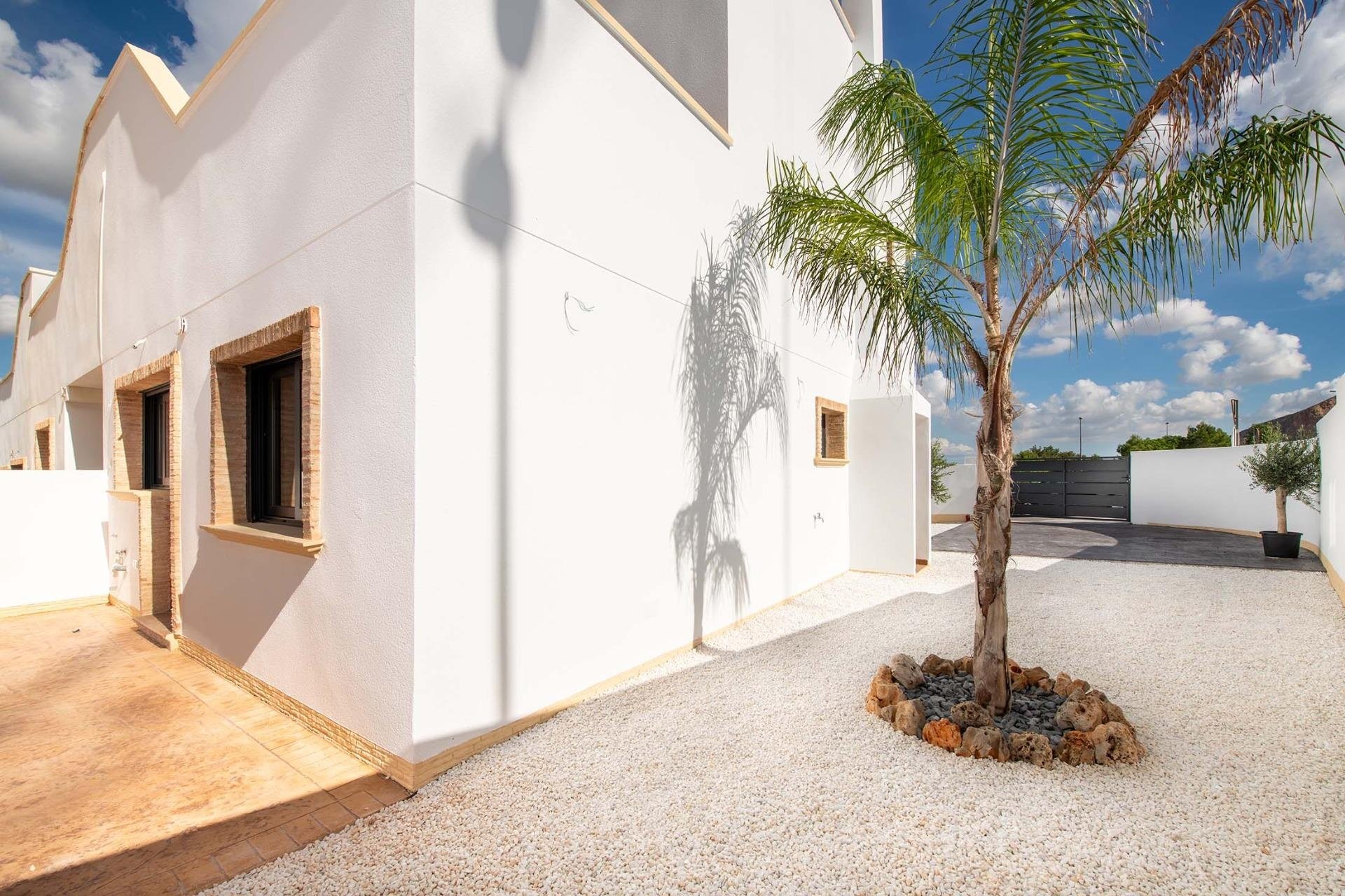 New Build - Bungalow -
Cox - San Fernando