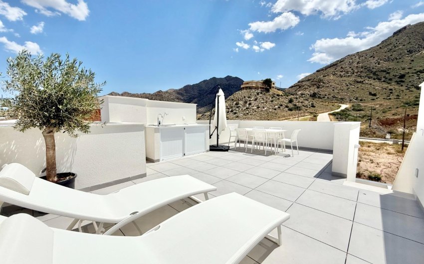 New Build - Town House -
Cox - San Fernando