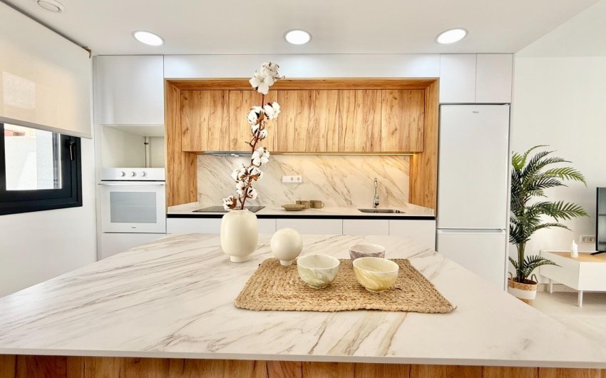 New Build - Town House -
Cox - San Fernando