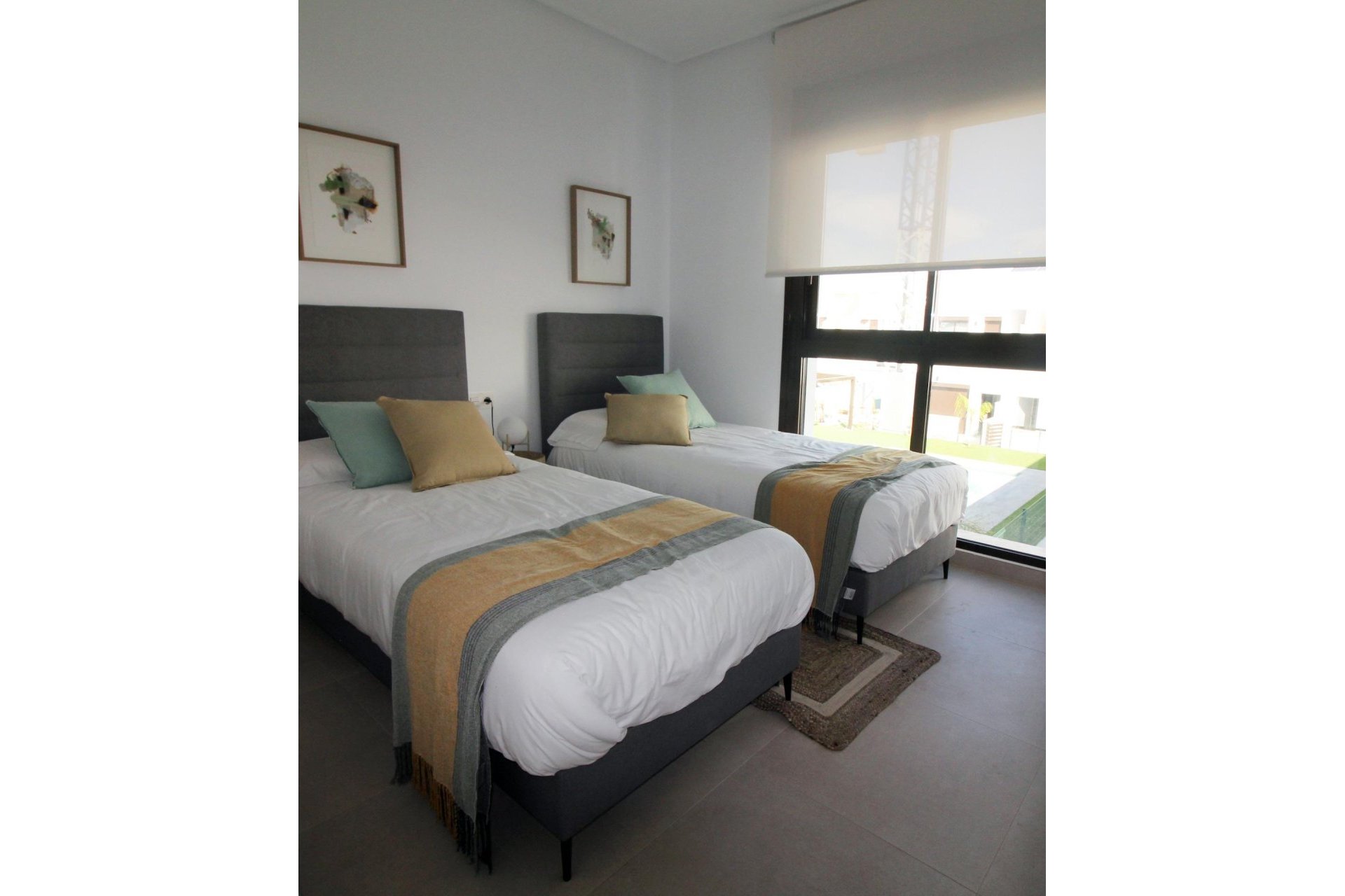 New Build - Town House -
Pilar de la Horadada - parque Andromeda