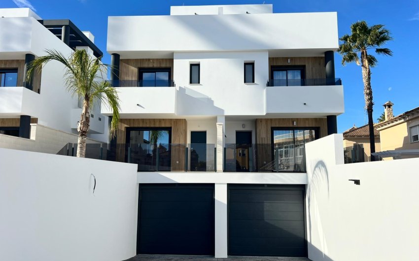 New Build - Villa -
Benferri - Benfis Park