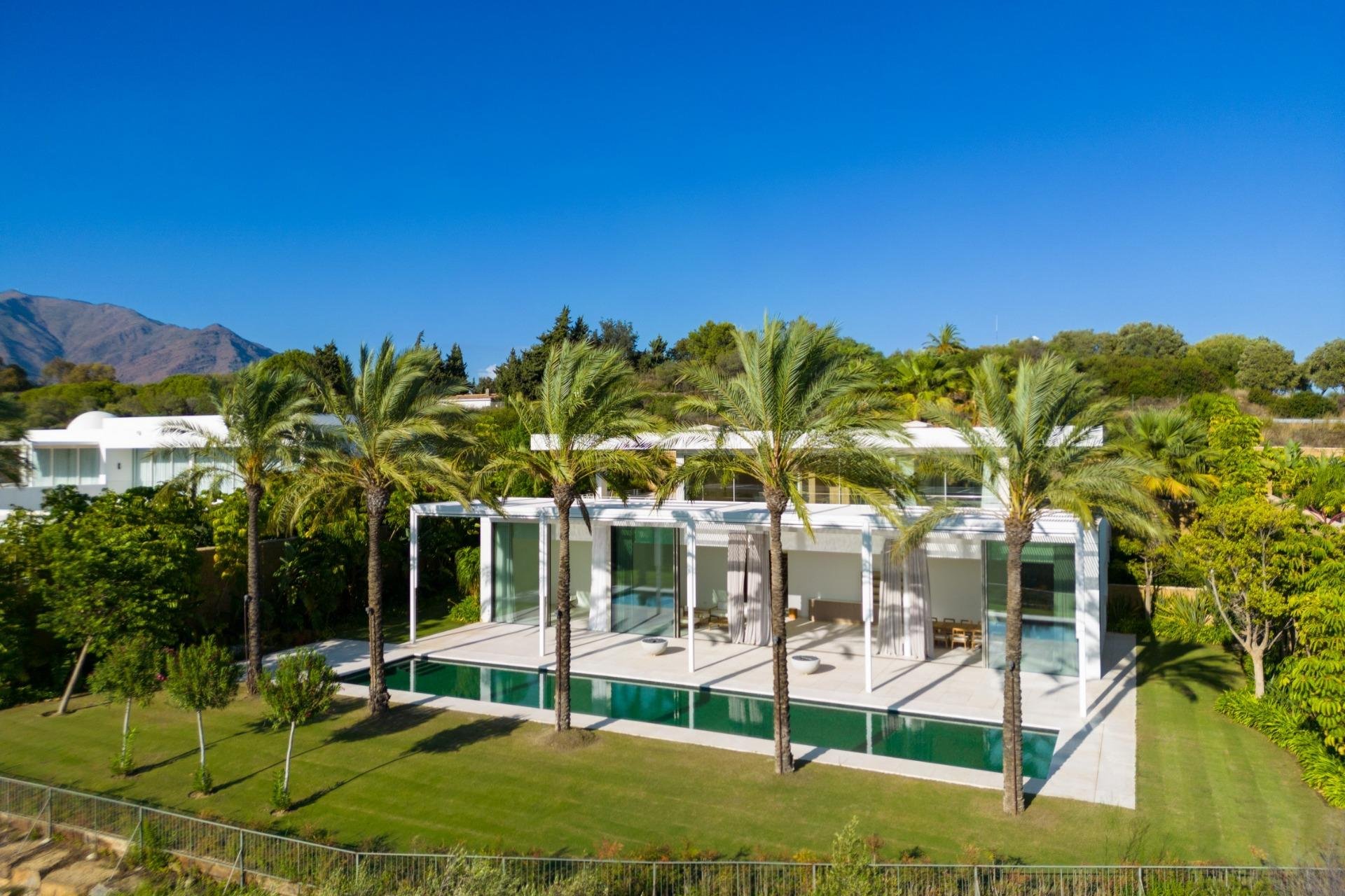 New Build - Villa -
Casares - Pedregales