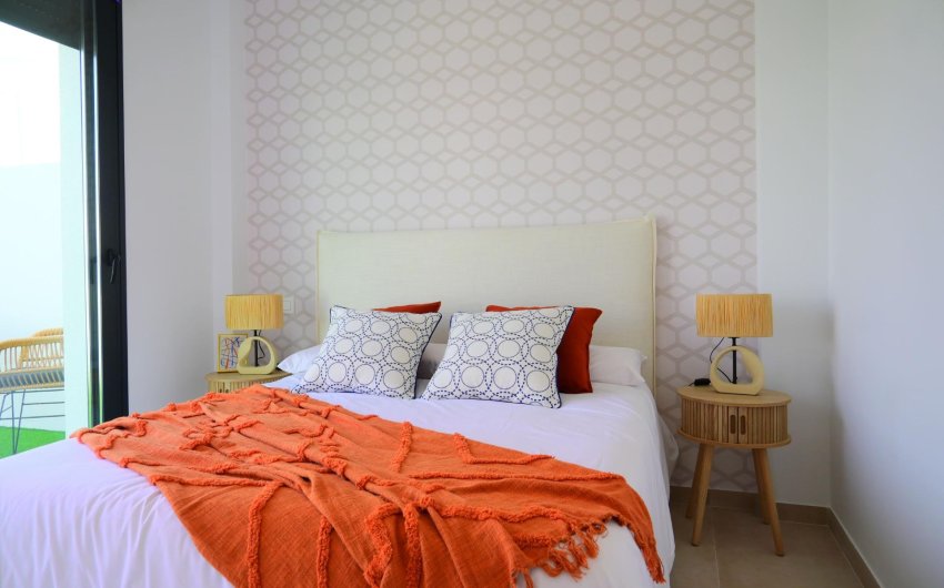 New Build - Villa -
Dolores - polideportivo