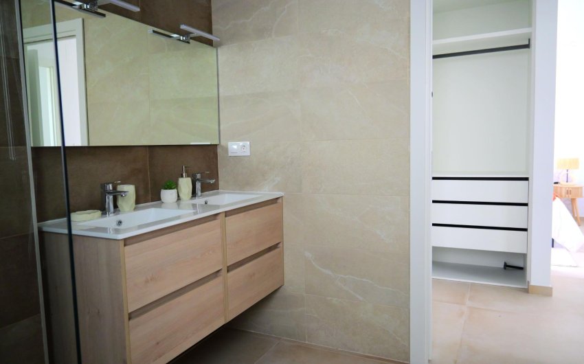 New Build - Villa -
Dolores - polideportivo