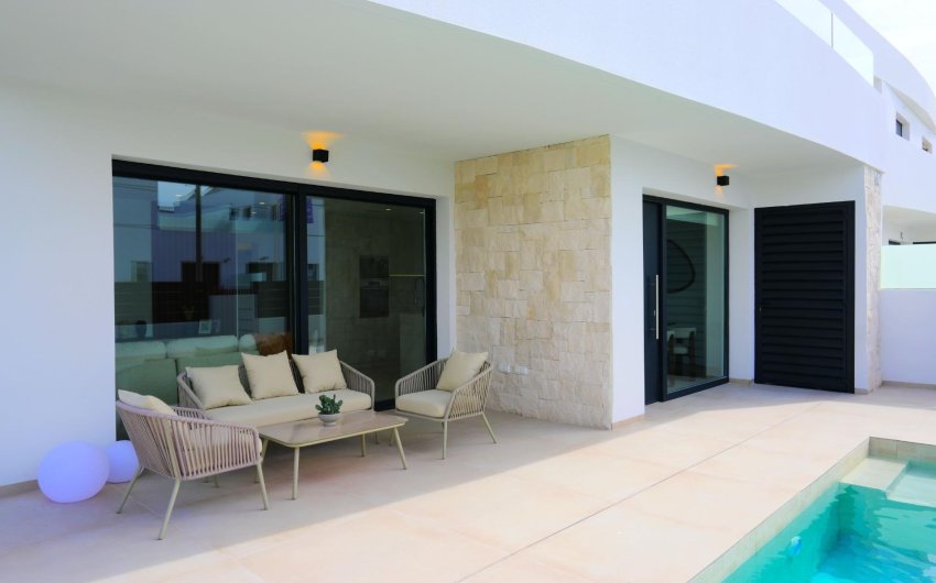 New Build - Villa -
Dolores - polideportivo
