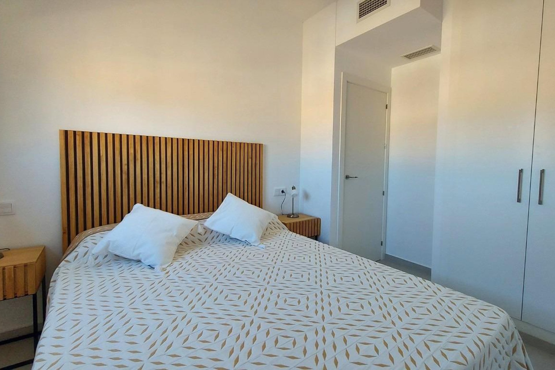 Nieuwbouw Woningen - Apartment -
San Miguel de Salinas - Pueblo